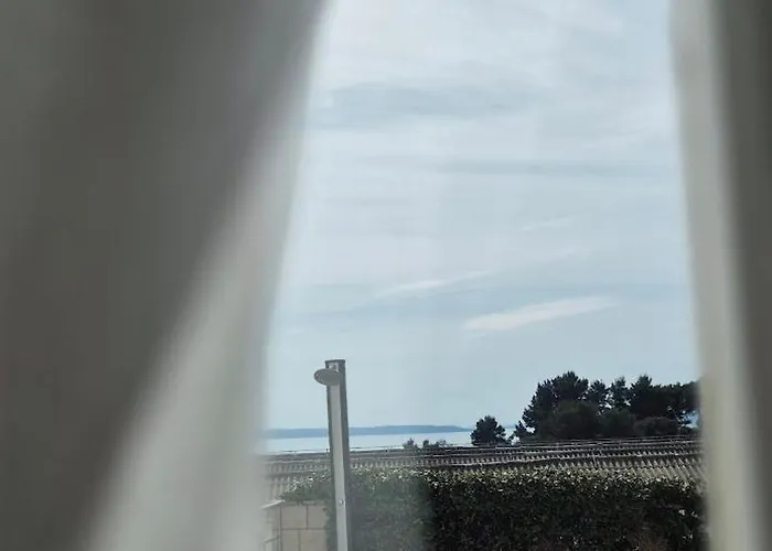 Apartament Cozy With Shared Pool