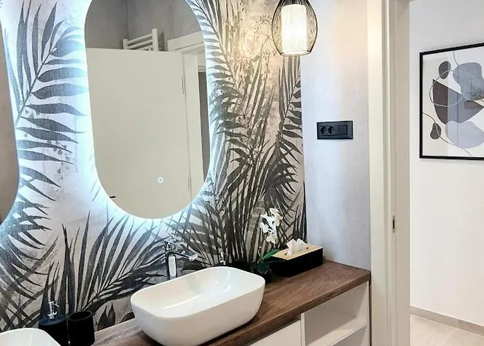 Apartament Cozy With Shared Pool *